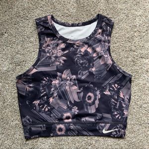 FINAL PRICE DROP 🛍️ Nike Dri-Fit Floral Crop / Bra